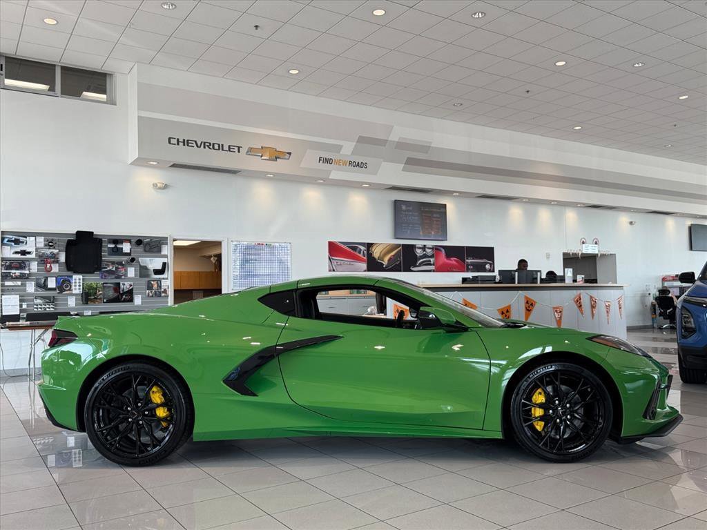 2026 Chevrolet Corvette Stingray 1LT photo 3