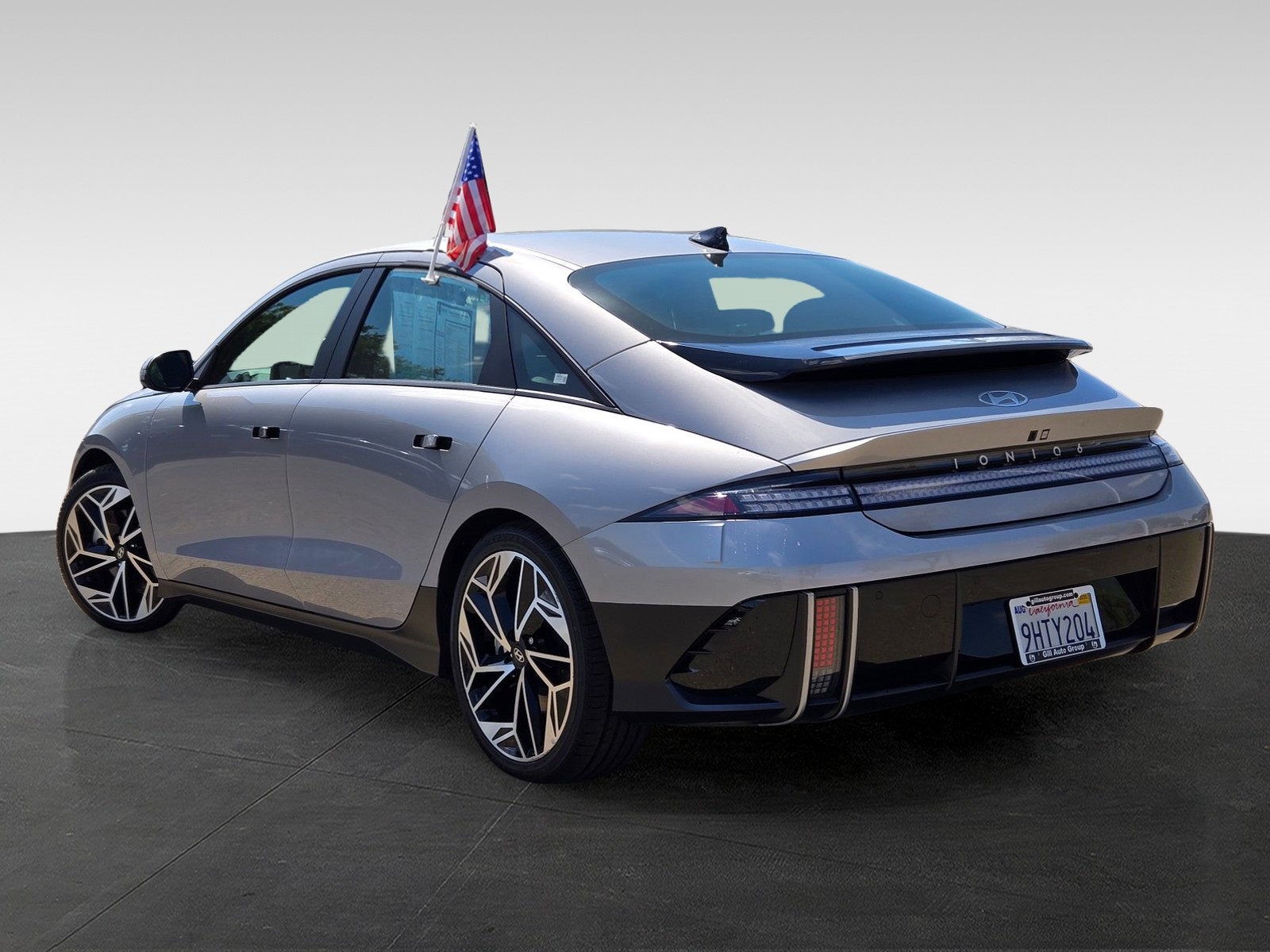 2023 Hyundai Ioniq 6 SEL photo 6
