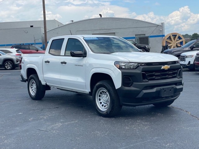 2024 Chevrolet Colorado WT