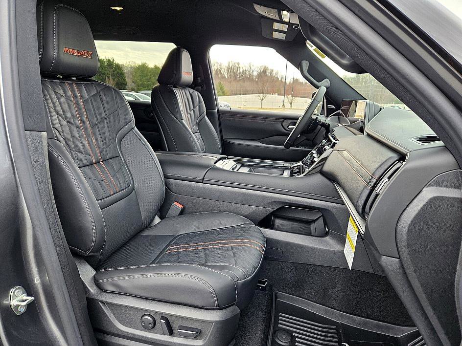 2025 Nissan Armada photo 15