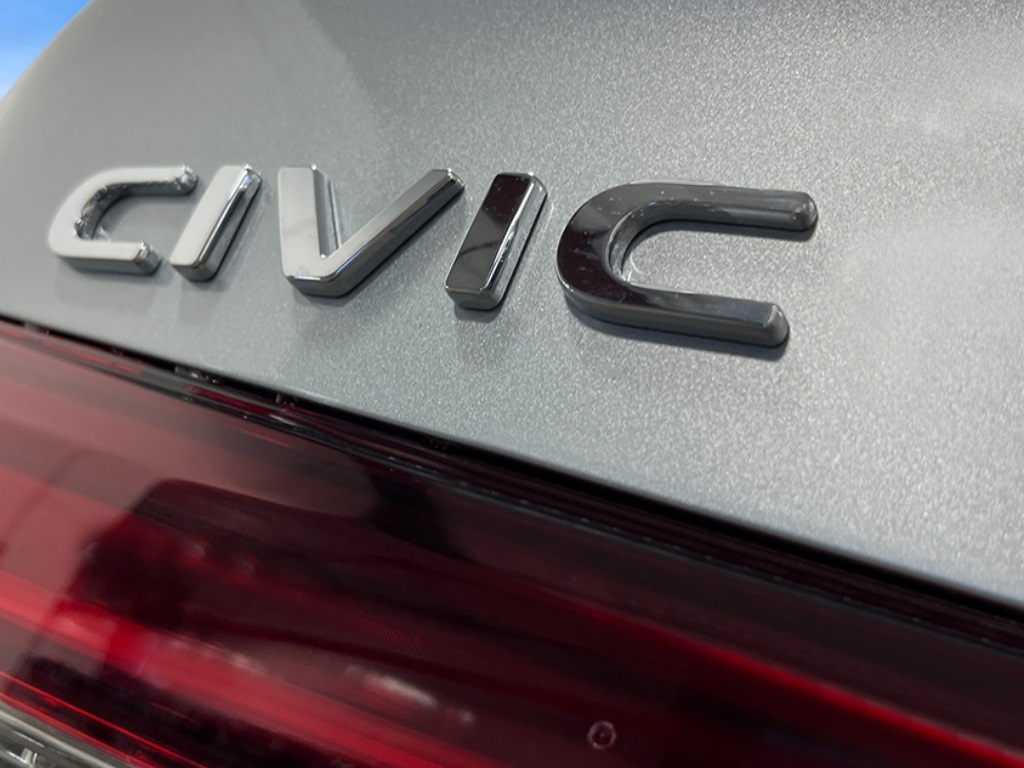 2026 Honda Civic Sport photo 5