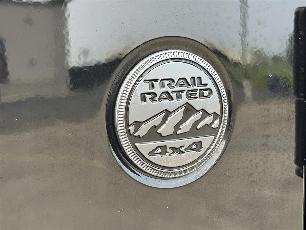 2021 Jeep Wrangler Unlimited Sahara High Altitude photo 27