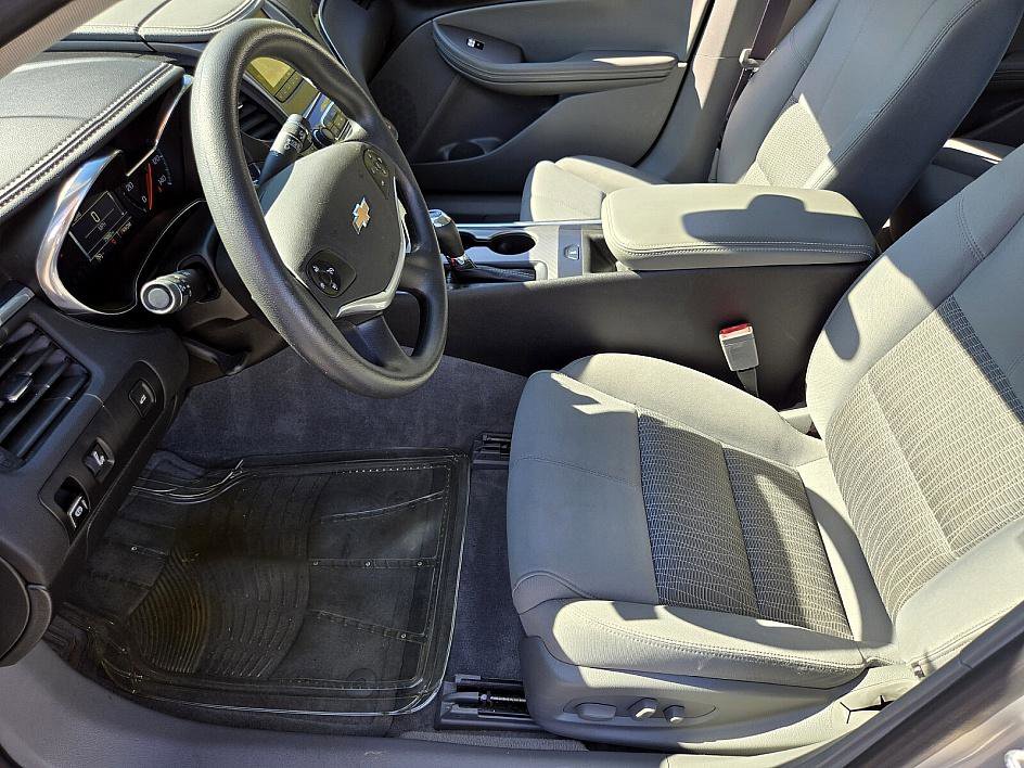 2016 Chevrolet Impala LS photo 9