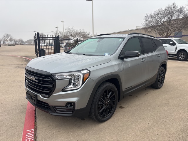 2023 GMC Terrain SLT's photo