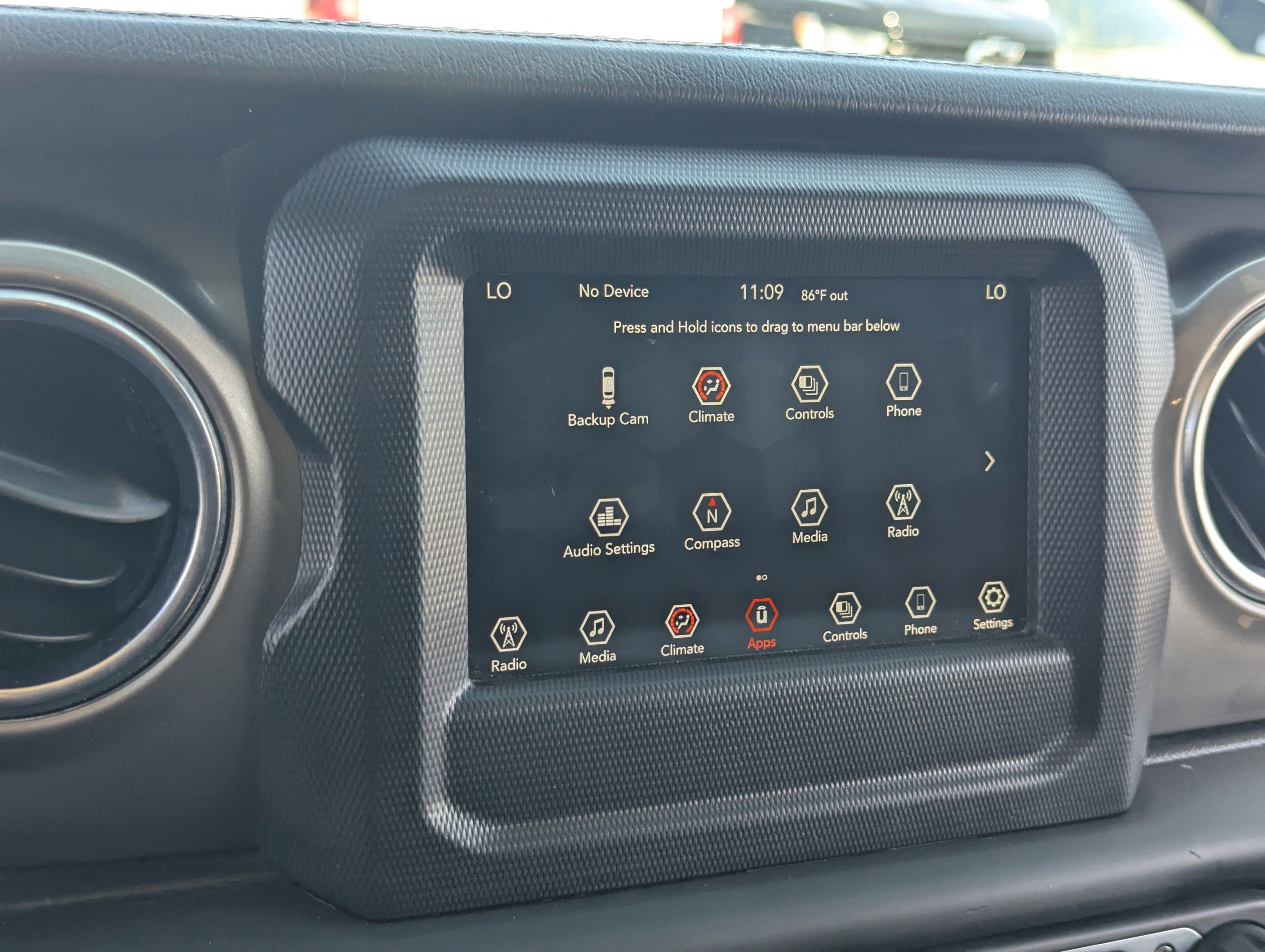 2021 Jeep Wrangler Unlimited Sahara photo 5