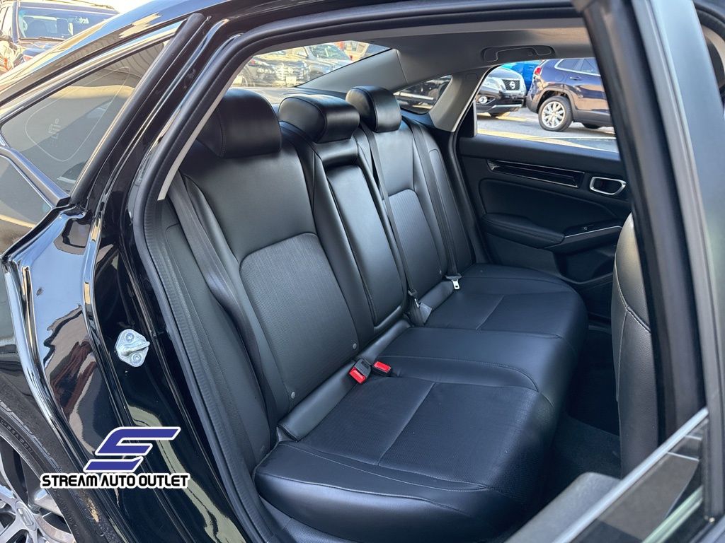 2023 Honda Civic Touring photo 14