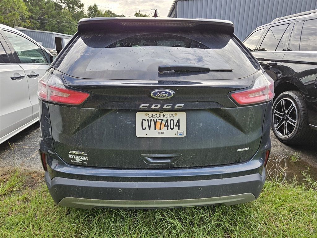 2023 Ford Edge SEL photo 8