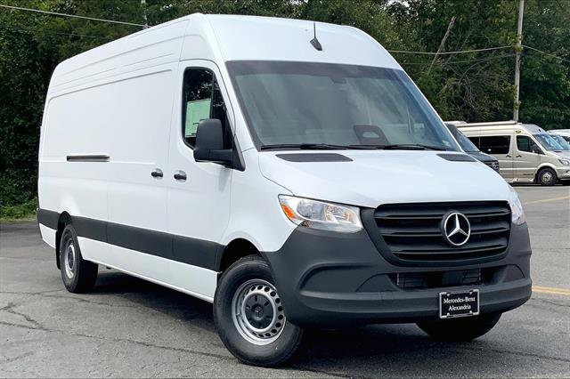 2025 Mercedes-Benz Sprinter Cargo Van Base's photo