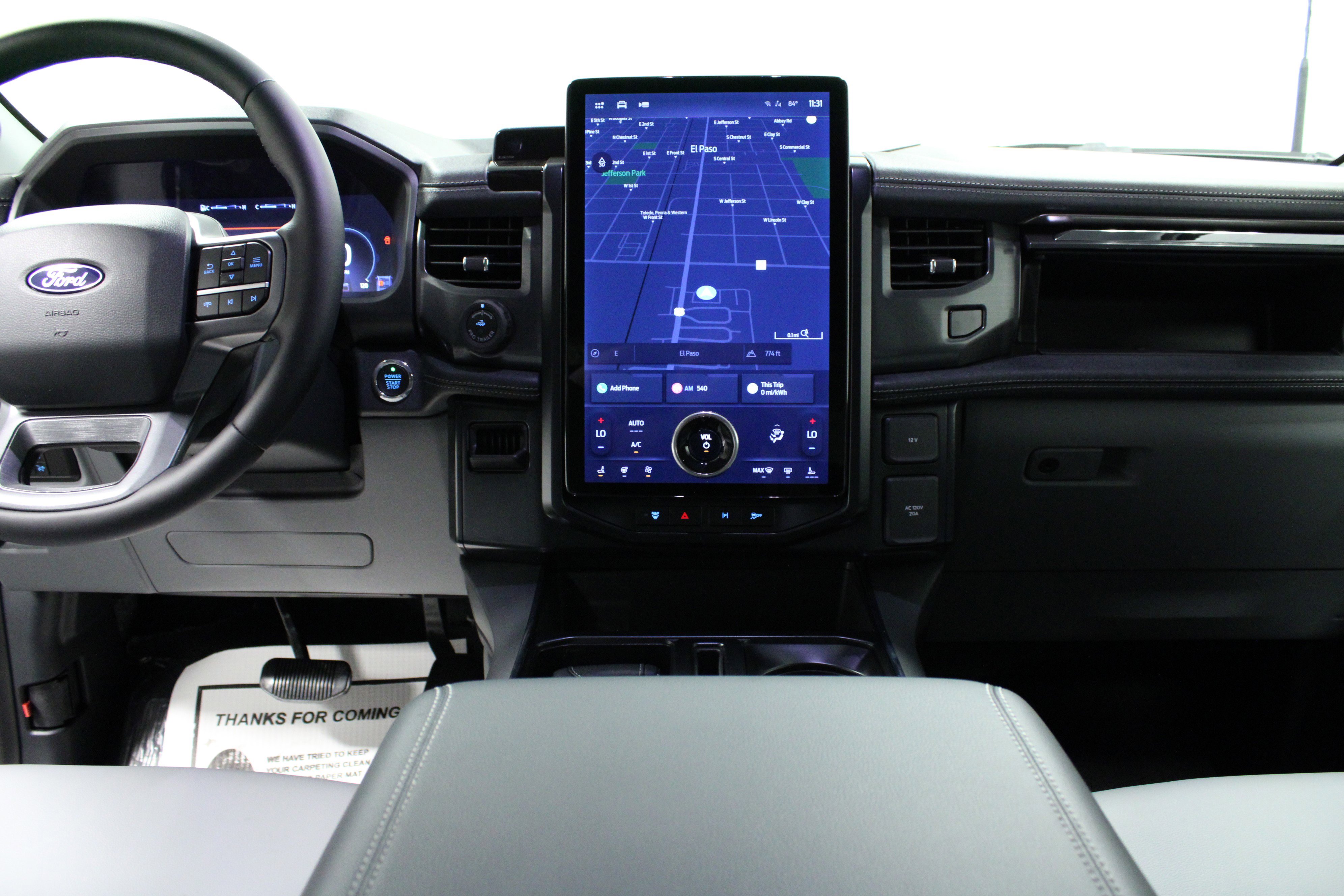 2025 Ford F-150 Lightning photo 14
