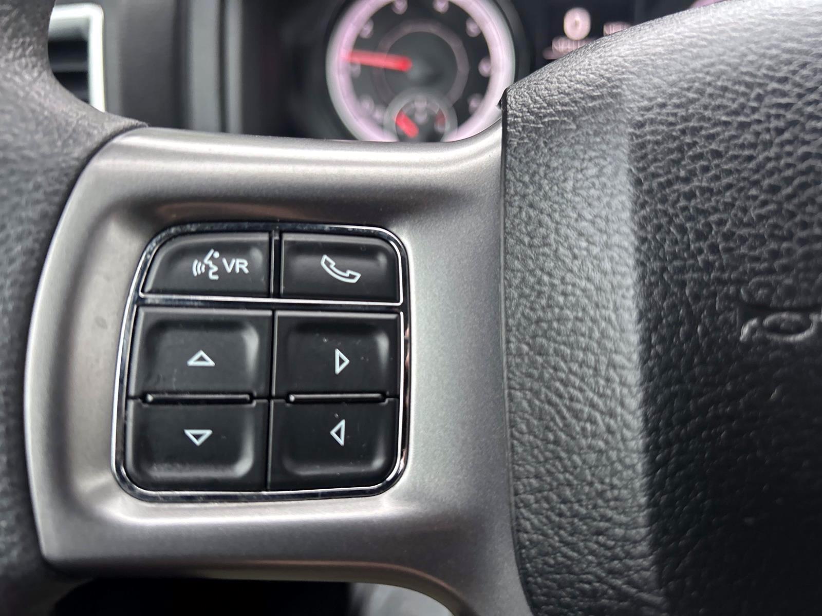 2021 Ram 1500 Classic Warlock photo 18