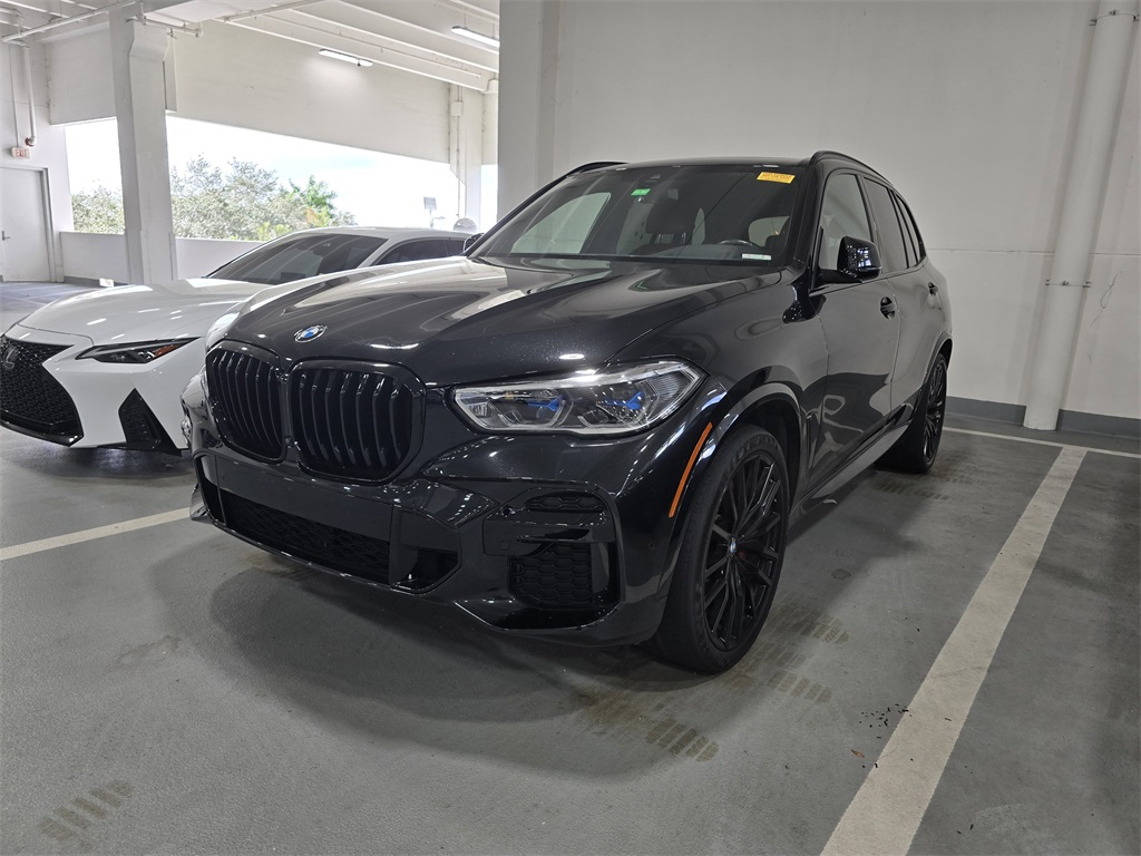 2022 BMW X5 40i's photo