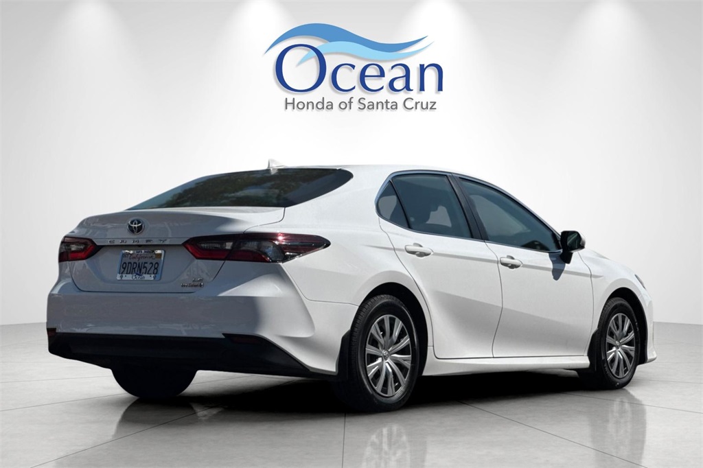 2023 Toyota Camry Hybrid LE photo 2