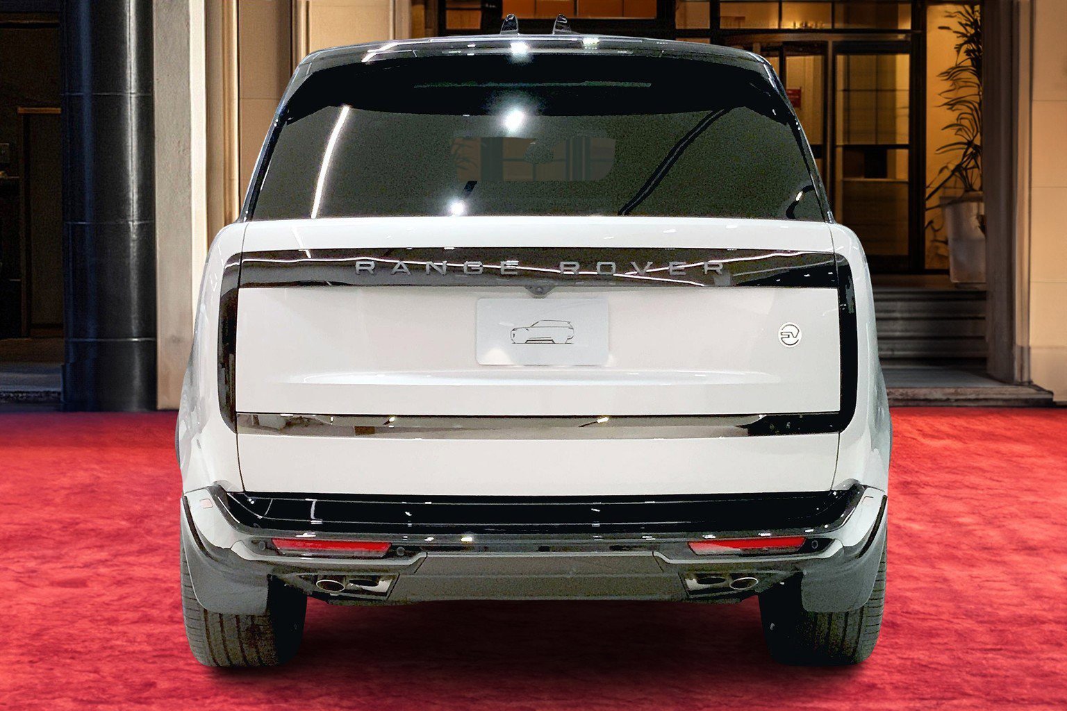 2025 Land Rover Range Rover SV photo 2