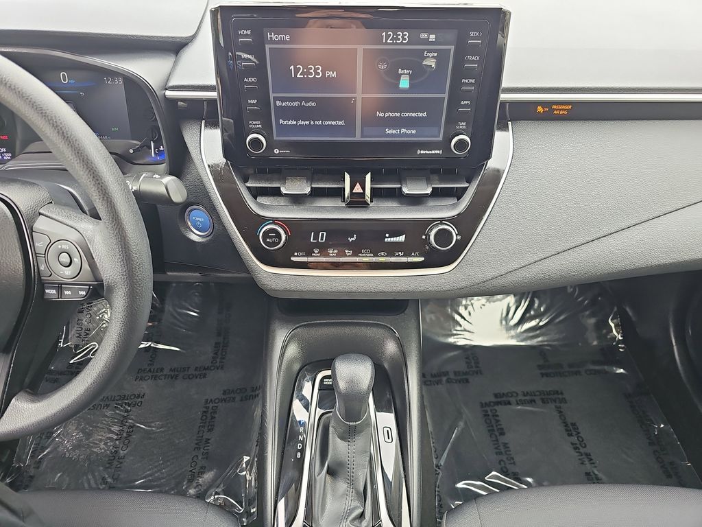 2022 Toyota Corolla Hybrid LE photo 18