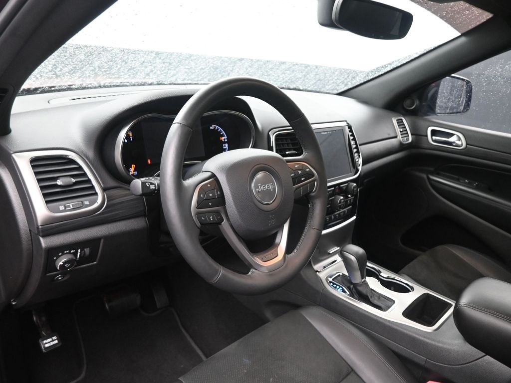 2019 Jeep Grand Cherokee Altitude photo 24