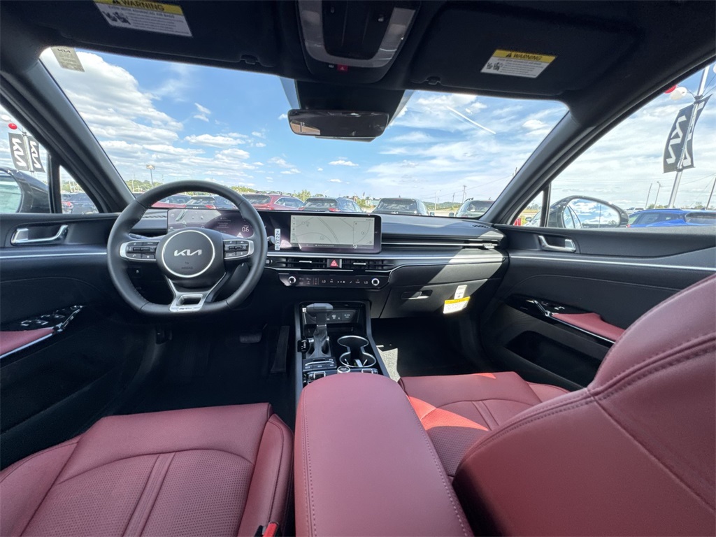 2026 Kia K5 GT-Line photo 10