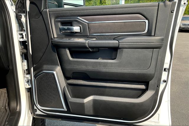 2026 Ram 3500 Laramie photo 25