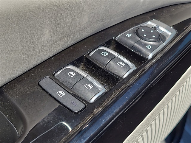 2024 Kia Carnival EX photo 18