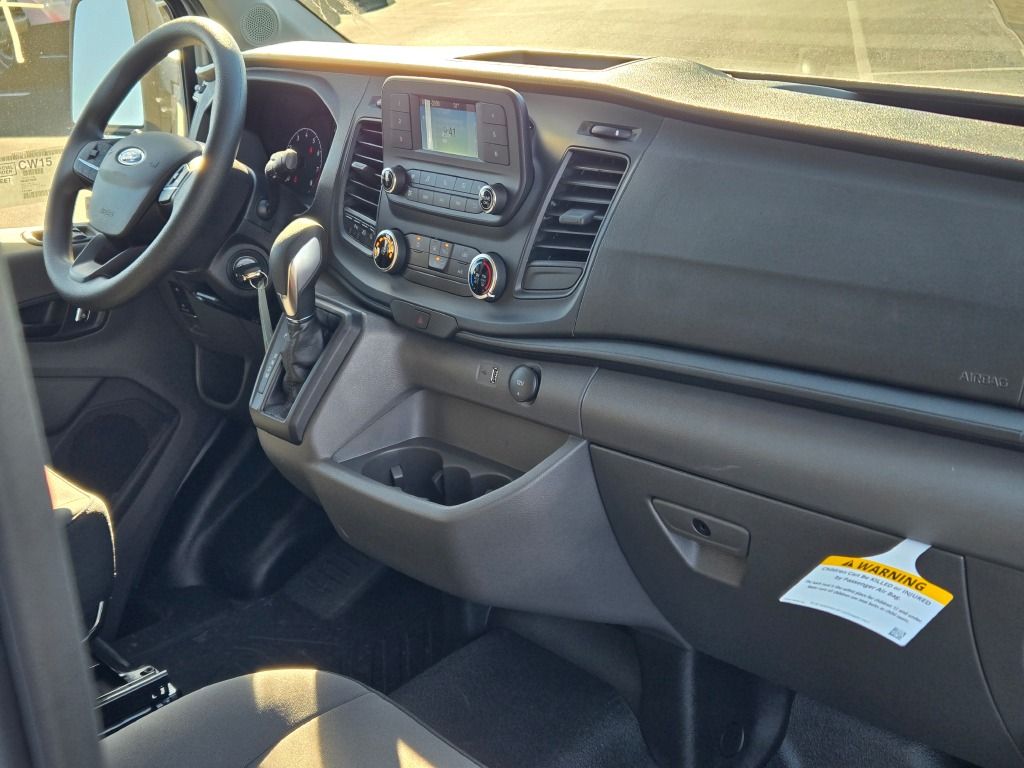 2024 Ford Transit Cargo Van photo 5