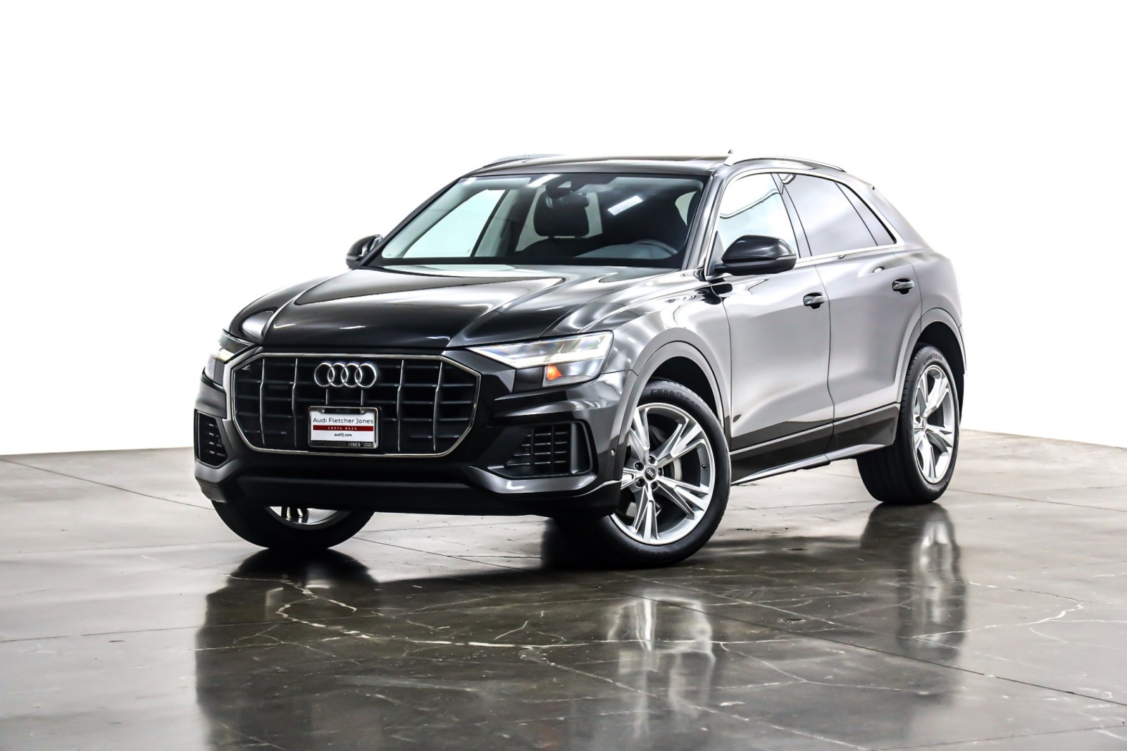 2022 Audi Q8 Premium