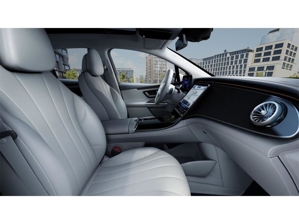 2025 Mercedes Benz EQE SUV 350 4MATIC photo 3