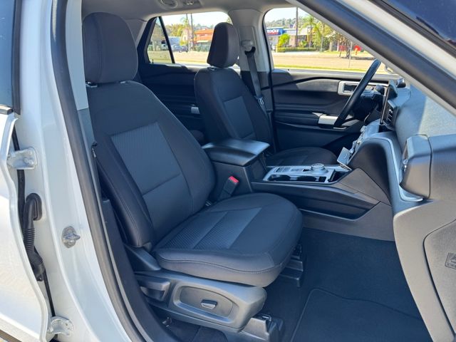 2022 Ford Explorer XLT photo 22