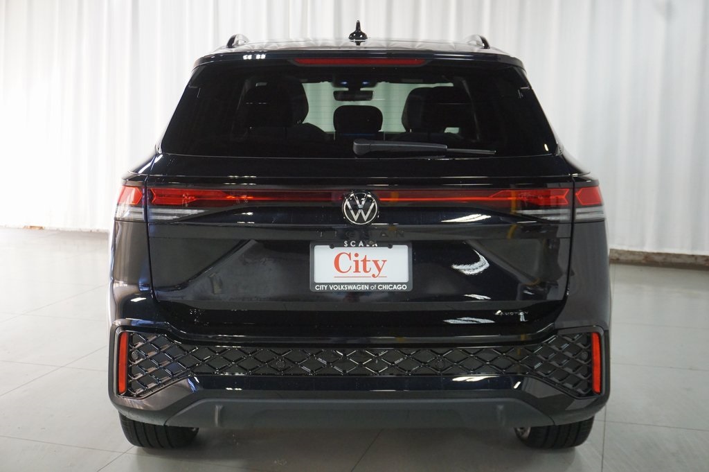 2025 Volkswagen Tiguan SE R-Line Black photo 5
