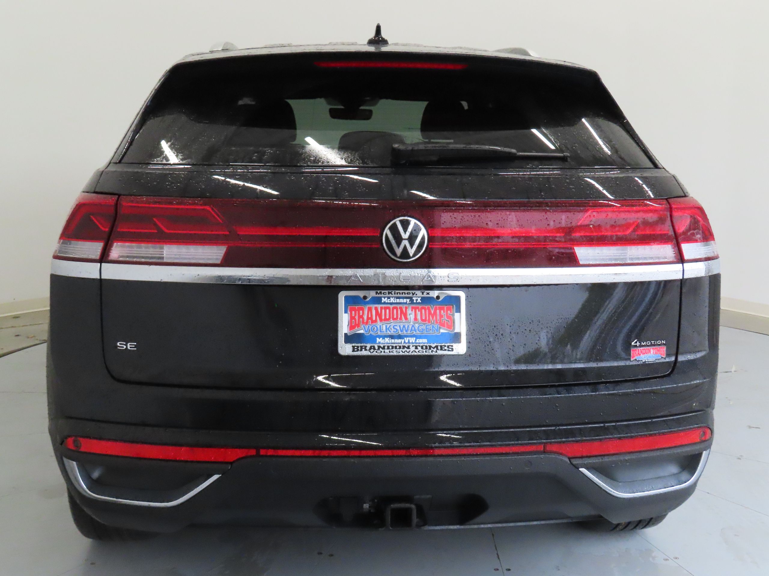 2025 Volkswagen Atlas Cross Sport SE Technology photo 4