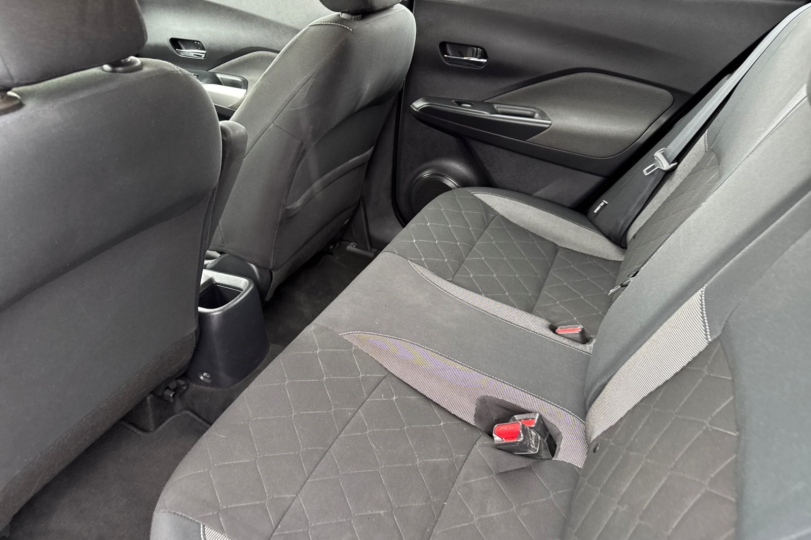 2020 Nissan Kicks SV photo 12