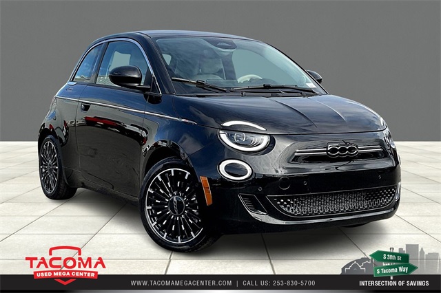 2024 FIAT 500e Base's photo