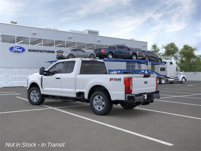 2026 Ford F-350 XLT photo 2
