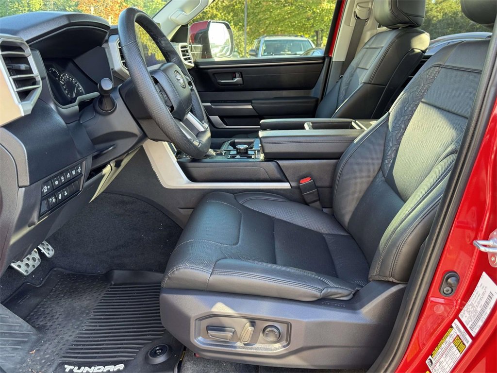2022 Toyota Tundra SR5 CrewMax photo 19