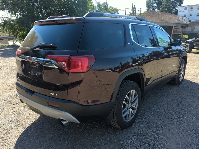 2017 Gmc Acadia SLE photo 5