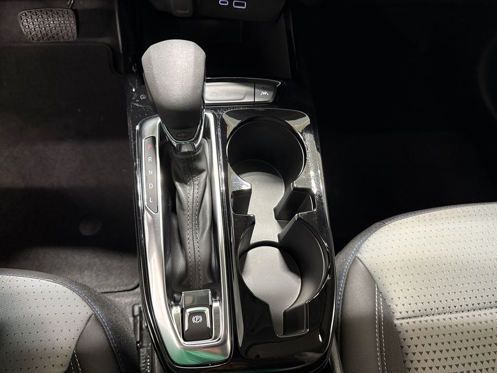 2026 Chevrolet Trax LT photo 22