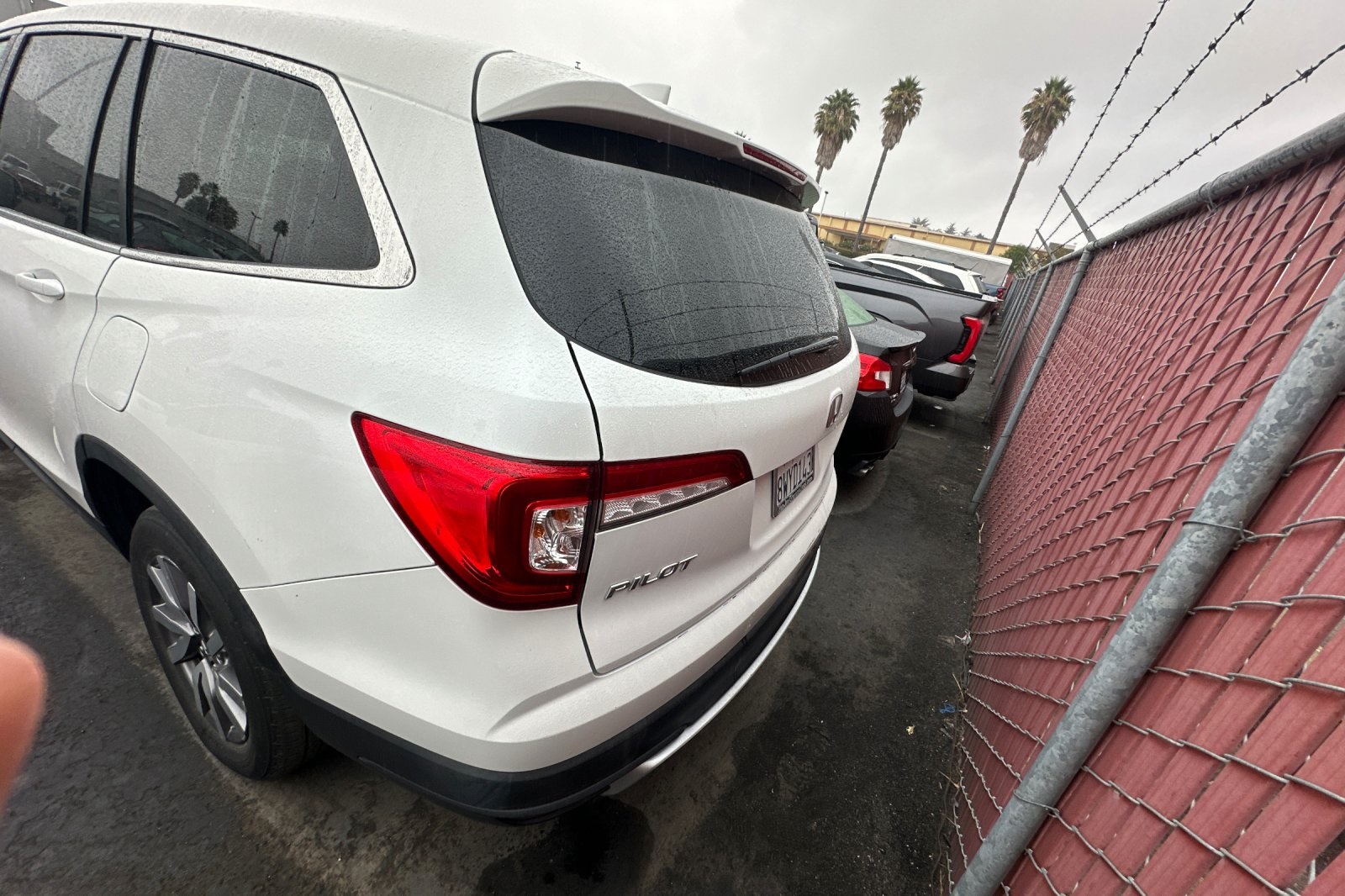 2021 Honda Pilot EX photo 2