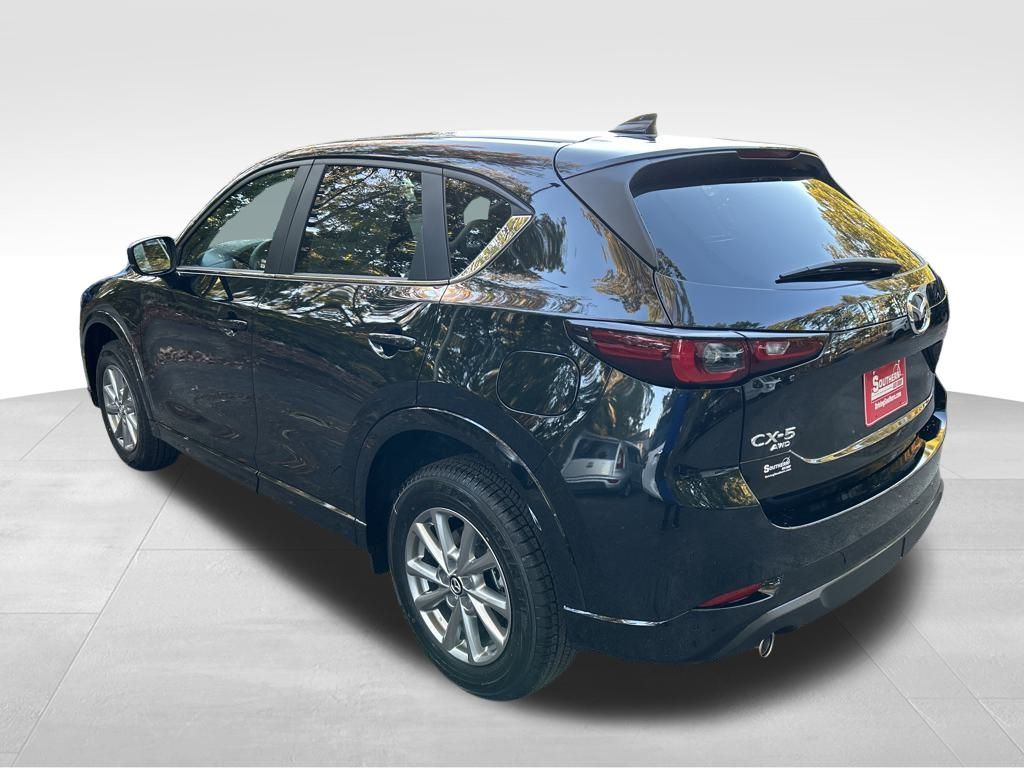 2025 Mazda CX-5 2.5 S Preferred photo 3