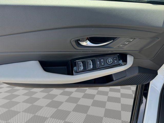 2025 Honda Accord Hybrid Touring photo 13