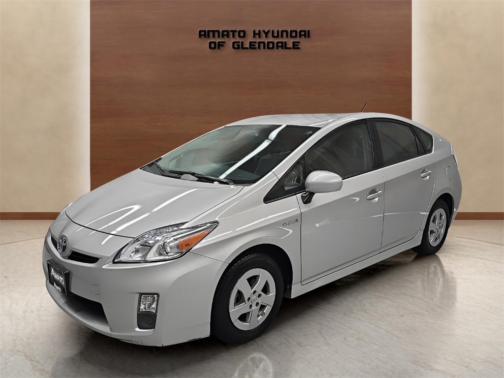2010 Toyota Prius III