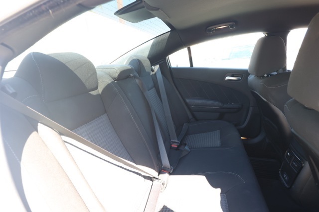 2022 Dodge Charger R/T photo 16