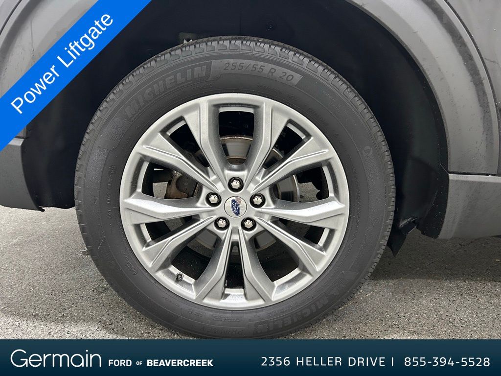 2022 Ford Explorer Limited photo 3
