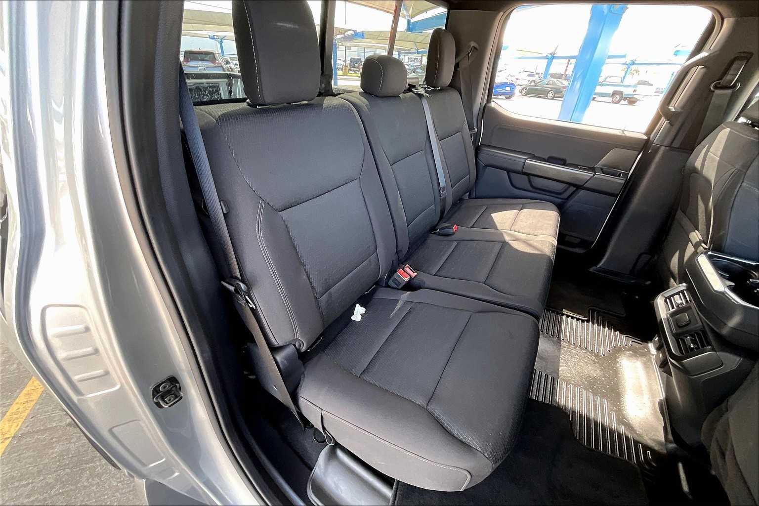 2024 Ford F-150 XLT photo 19