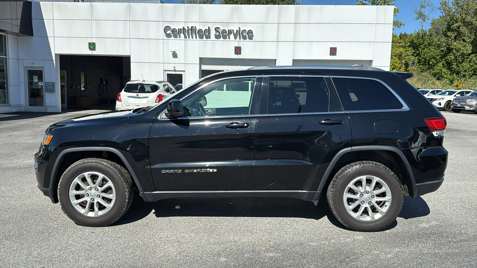 2021 Jeep Grand Cherokee Laredo E photo 6