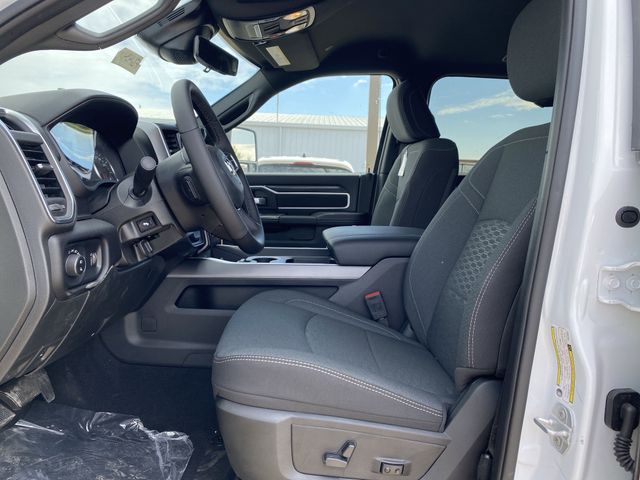 2025 Ram 2500 Big Horn photo 4