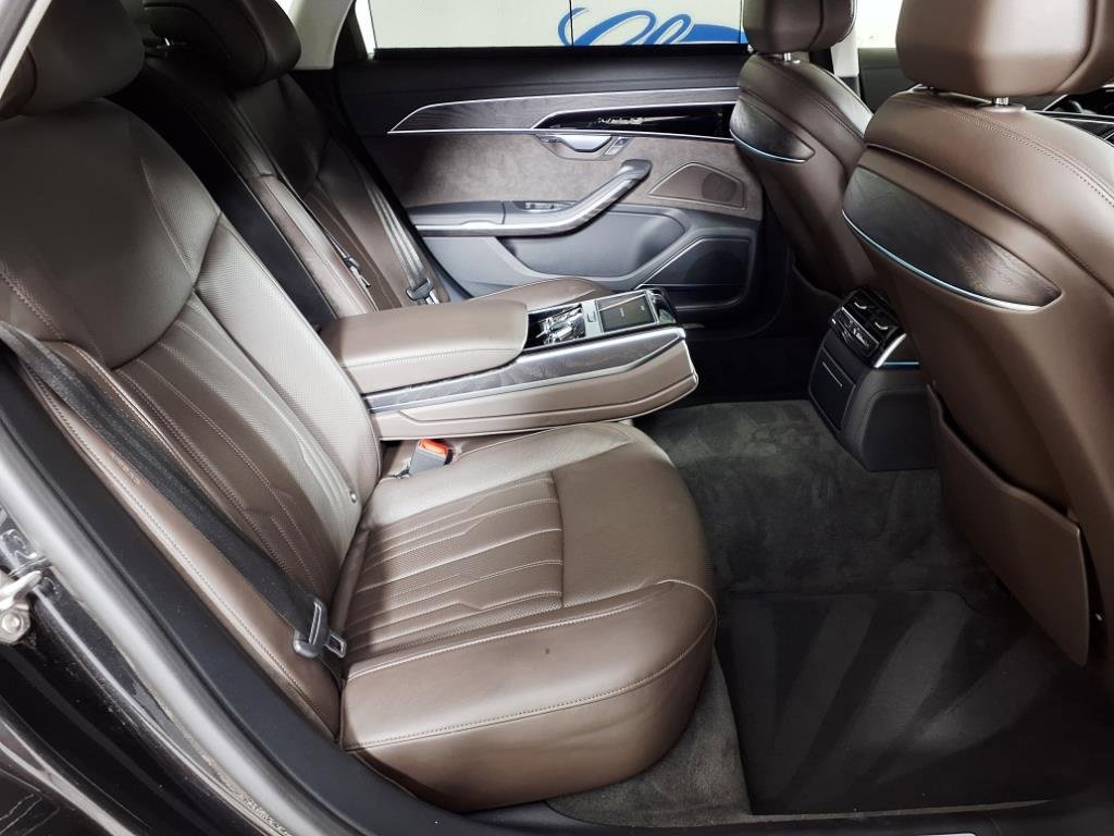 2021 Audi A8 L 55 Quattro photo 16