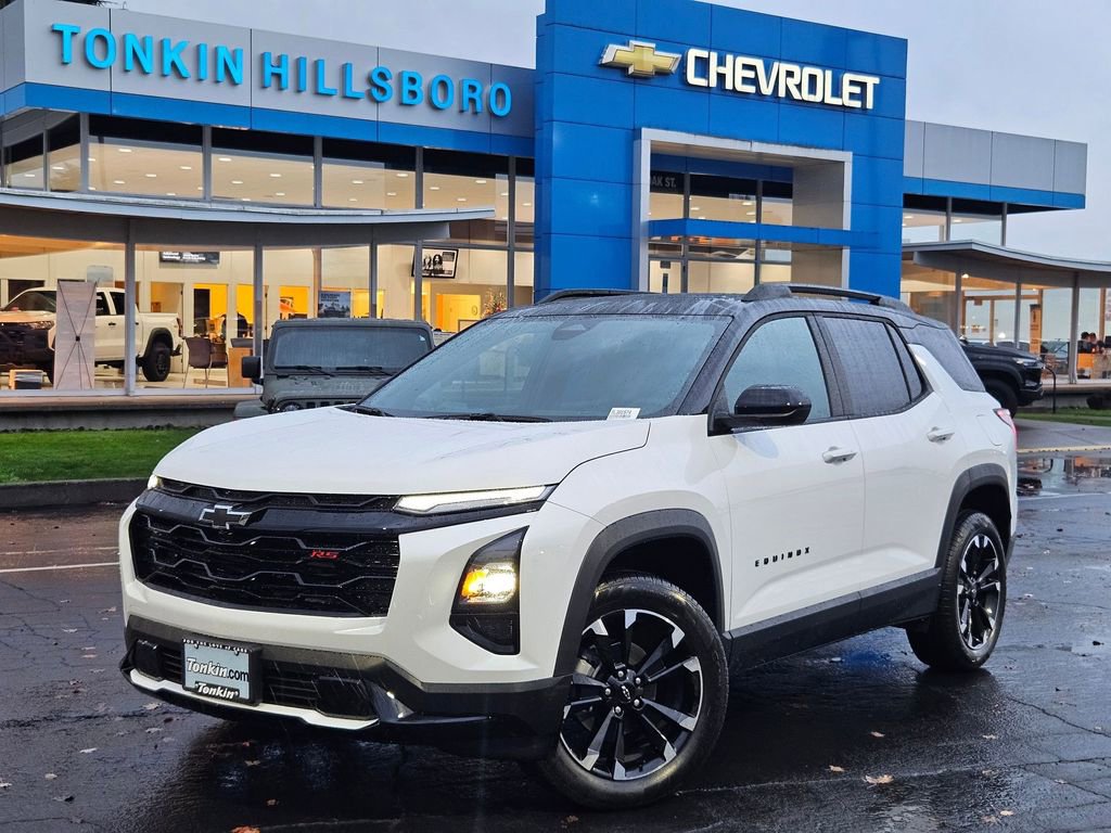 2026 Chevrolet Equinox RS photo 2