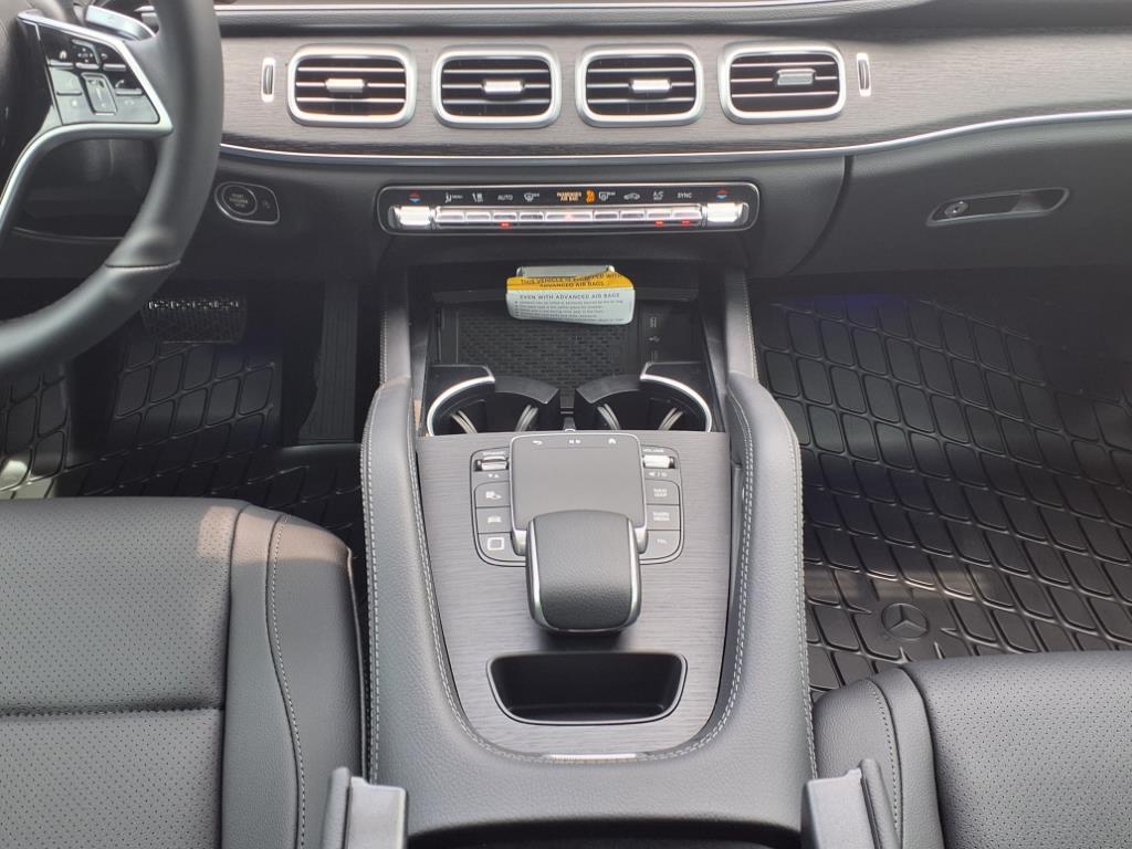 2025 Mercedes Benz GLE 350 4MATIC photo 13