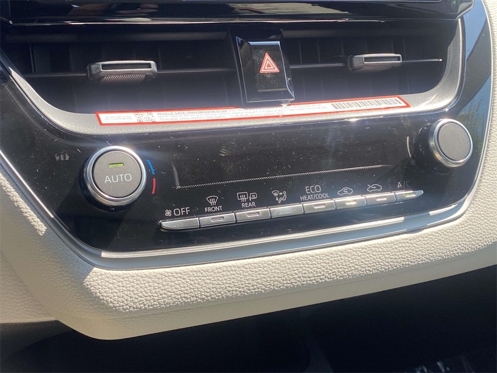 2026 Toyota Corolla LE photo 23