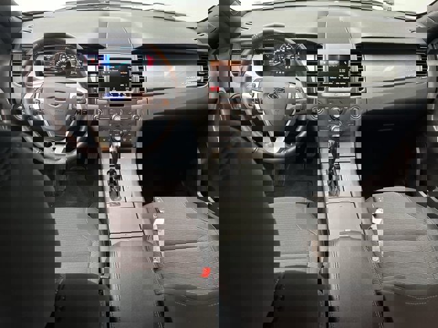 2017 Ford Taurus SEL photo 4