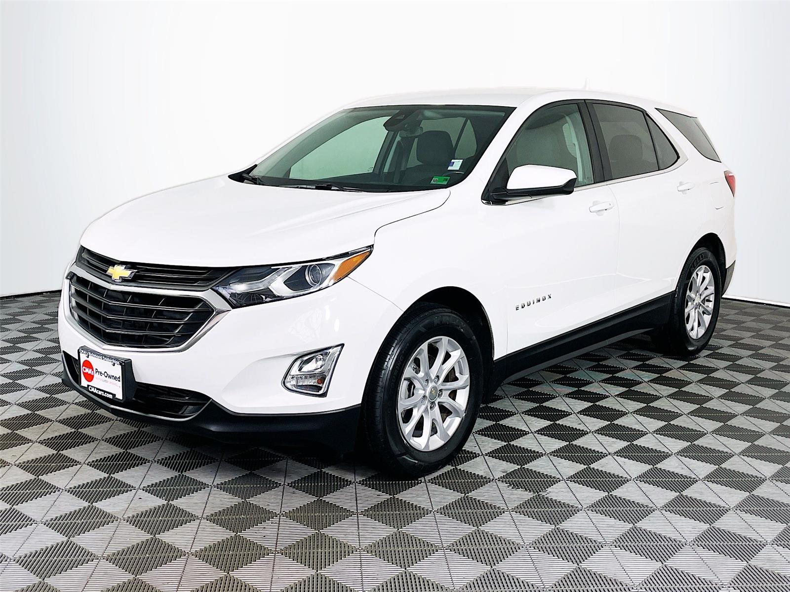 2021 Chevrolet Equinox LT photo 3
