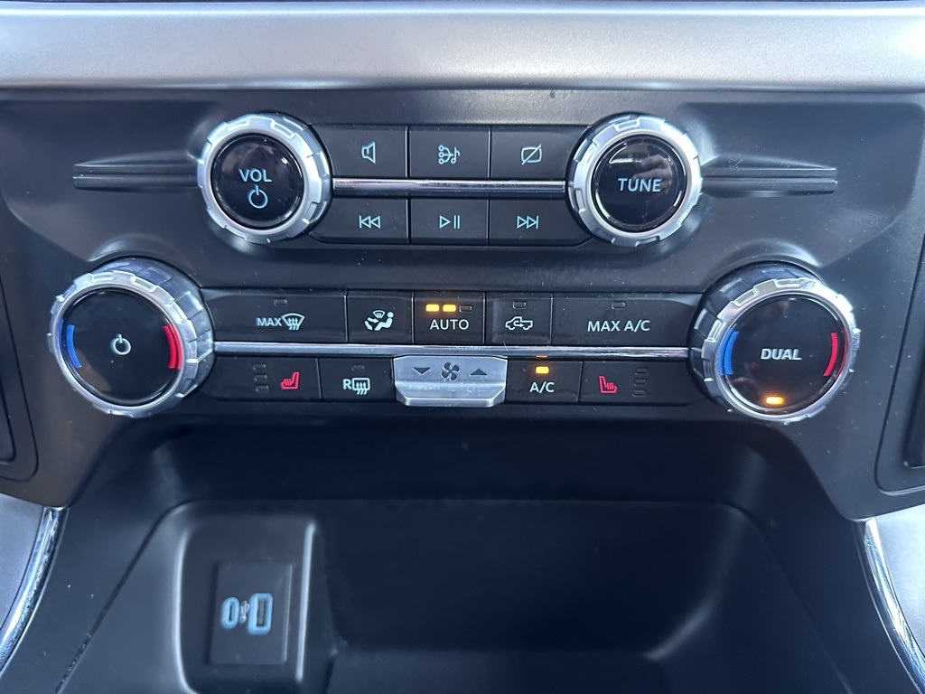 2023 Ford F-150 XLT photo 18